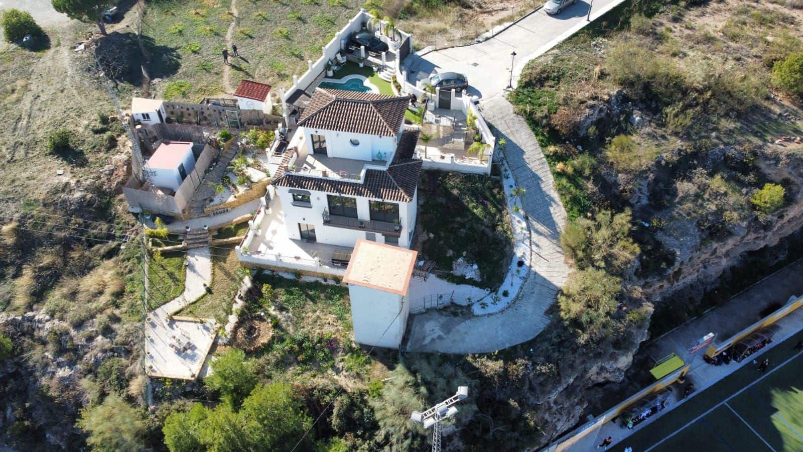 3 chambre Villa/Maison à vendre à Casarabonela avec piscine garage - 1 300 000 € (Ref: 10035556)