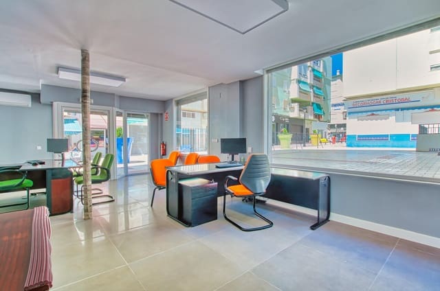 Kommersiell til salgs i Vélez-Málaga - € 150 000 (Ref: 10041312)
