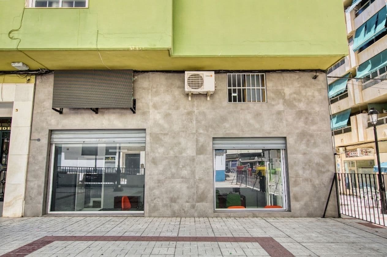 Gewerbe zu verkaufen in Velez-Malaga - 150.000 € (Ref: 10041312)