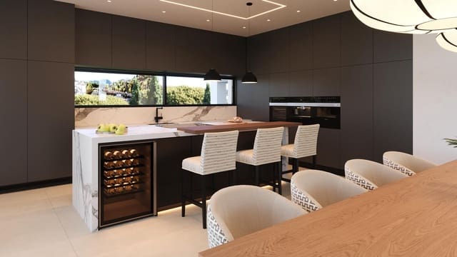 6 chambre Villa/Maison à vendre à Los Monteros, Marbella avec piscine garage - 6 890 000 € (Ref: 10043204)