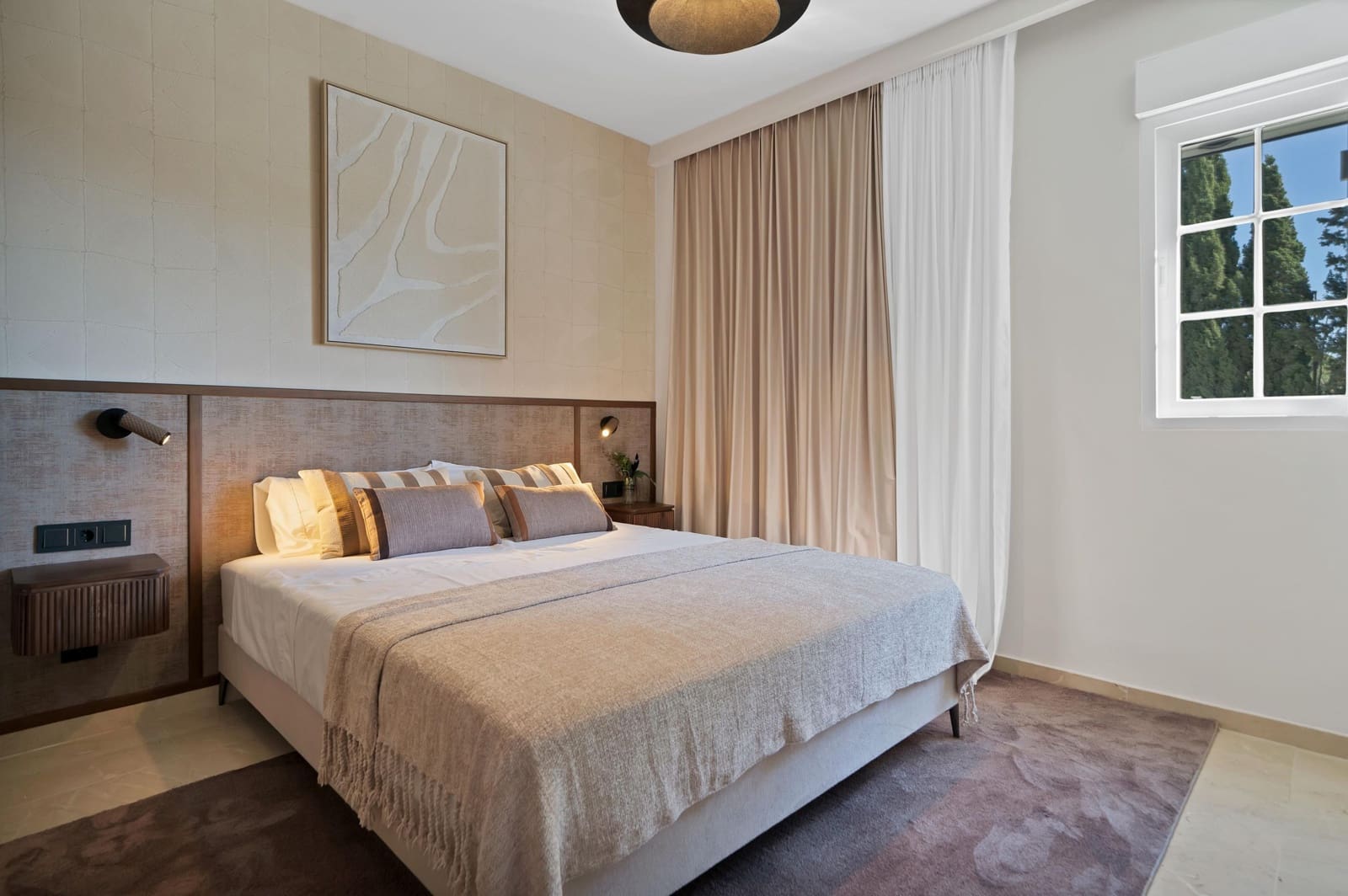 Apartamento de 2 habitaciones en Marbella en venta con piscina garaje - 1.100.000 € (Ref: 10043205)