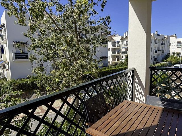 2 soverom Leilighet til salgs i Marbella med svømmebasseng - € 385 000 (Ref: 10047522)