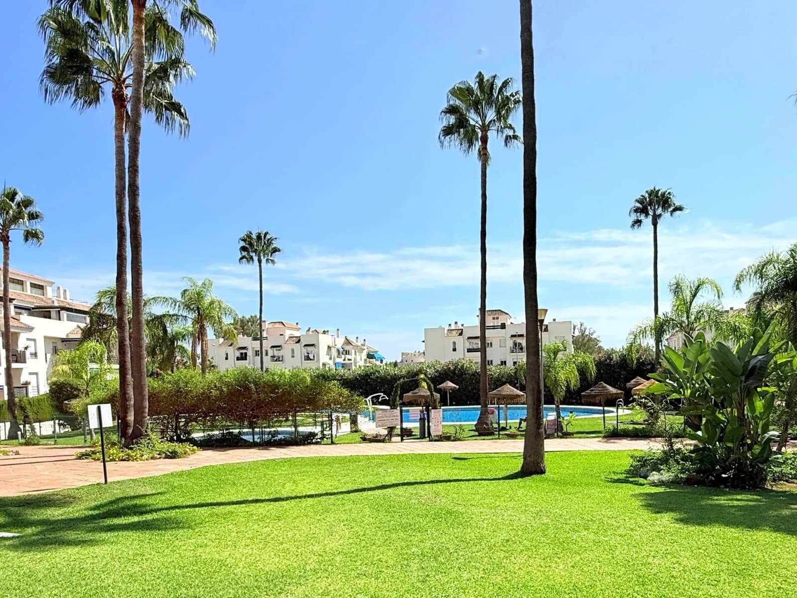 2 soverom Leilighet til salgs i Marbella med svømmebasseng - € 385 000 (Ref: 10047522)