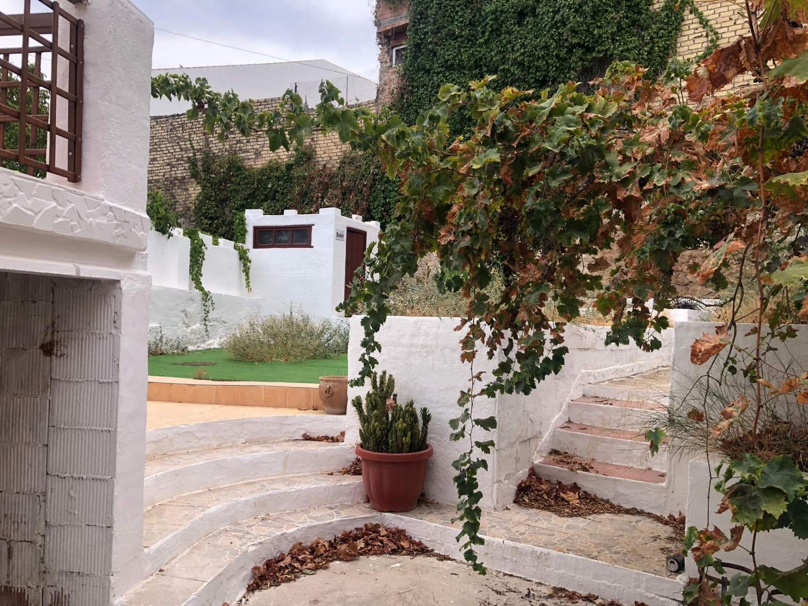 4 bedroom Finca/Country House for sale in Cuevas de San Marcos - € 168,000 (Ref: 10055536)