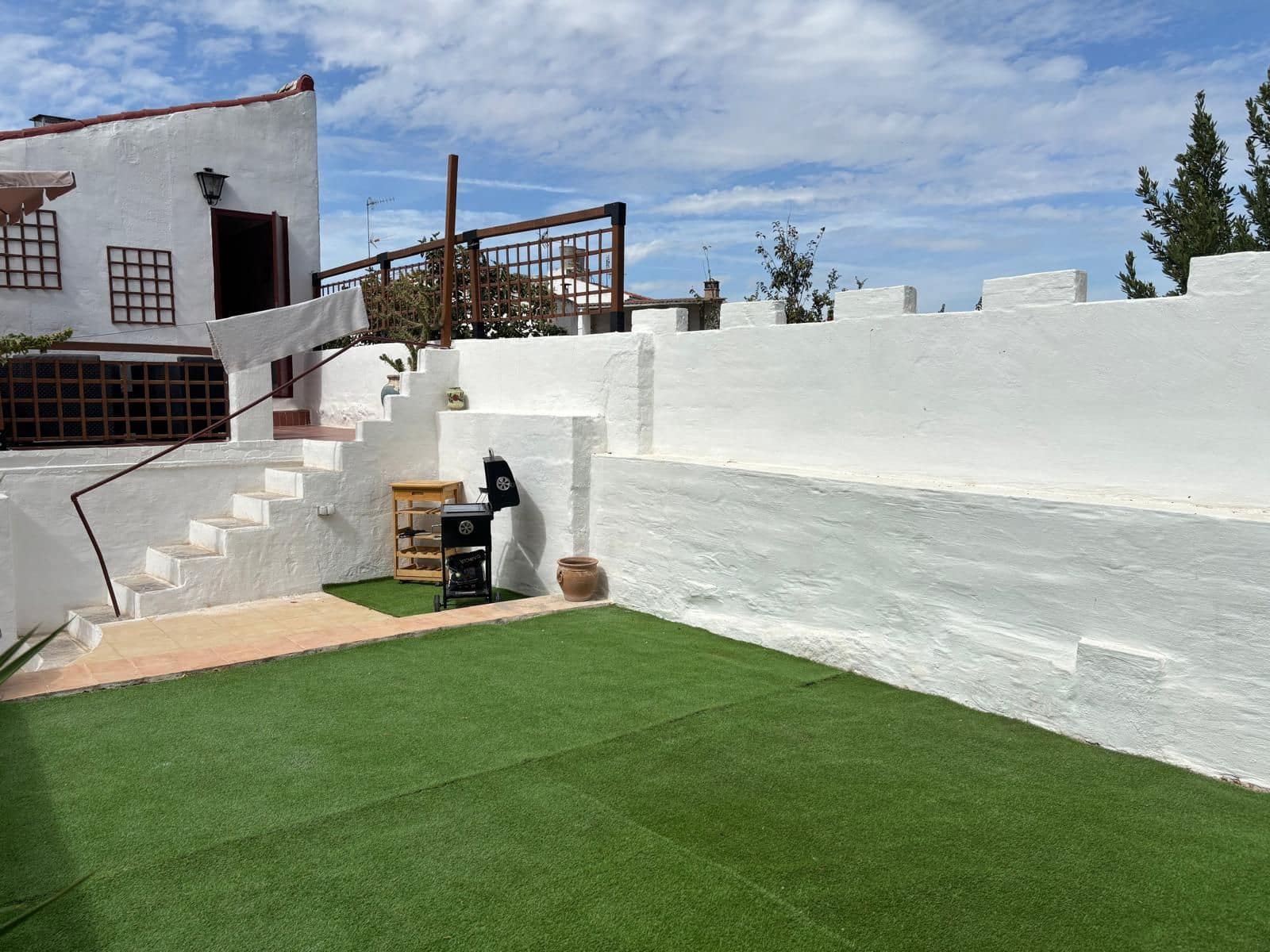 4 slaapkamer Rijtjeshuis te koop in Cuevas de San Marcos - € 159.000 (Ref: 10055536)