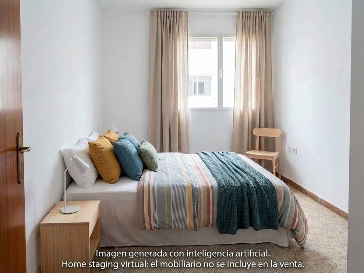 Apartamento de 3 habitaciones en Málaga ciudad en venta - 285.000 € (Ref: 10062200)