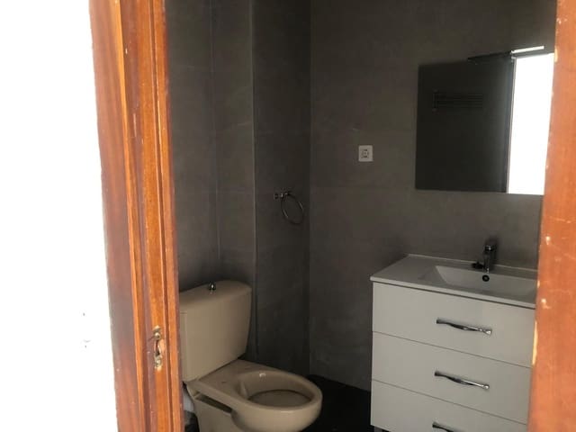 3 bedroom Apartment for sale in Cruz de Humilladero, Málaga city - € 285,000 (Ref: 10062200)