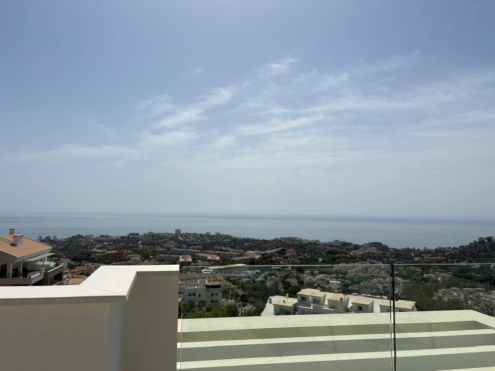 3 bedroom Penthouse for rent in Benalmadena with pool garage - € 3,400 (Ref: 10064620)