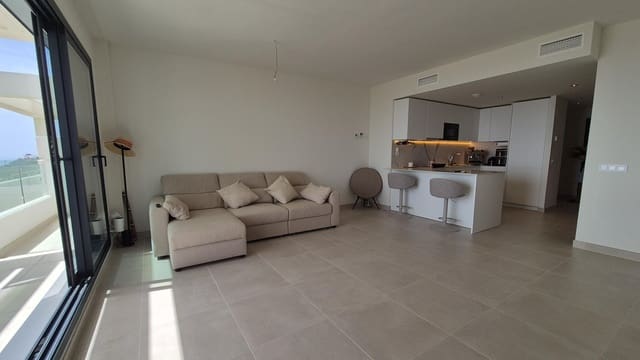Penthouse de 3 chambres à louer à Benalmádena avec piscine garage - 3 400 € (Ref: 10064620)