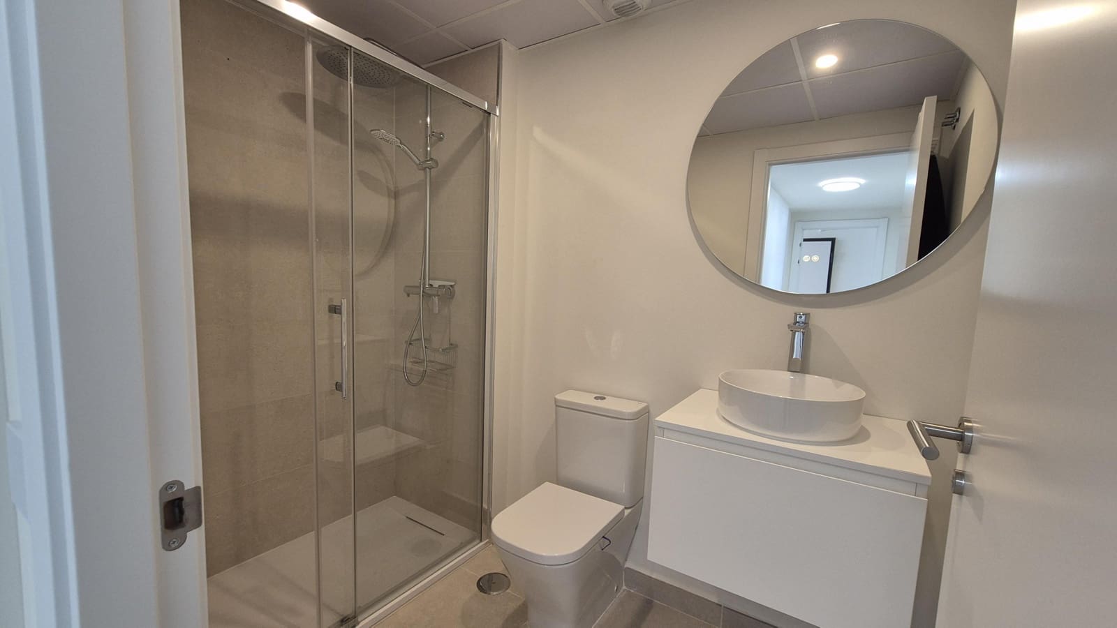 3 bedroom Penthouse for rent in Benalmadena with pool garage - € 3,400 (Ref: 10064620)