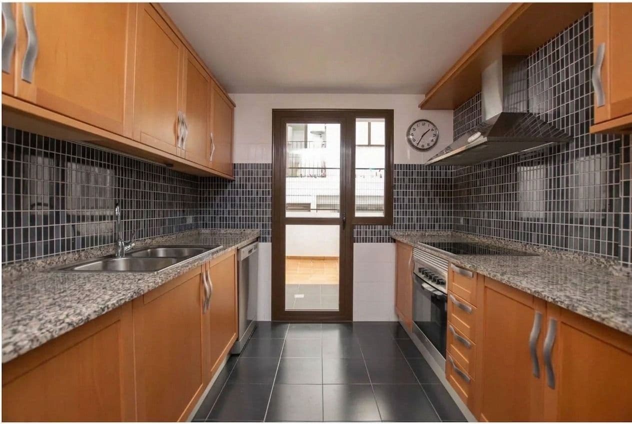 2 camera da letto Appartamento da affittare in Estepona con piscina garage - 1.750 € (Rif: 10064621)