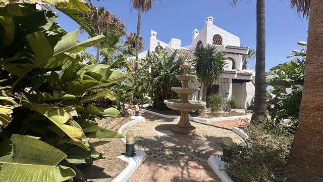 3 sovrum Semi-fristående Villa att hyra i Benalmádena med pool - 2 200 € (Ref: 10064622)