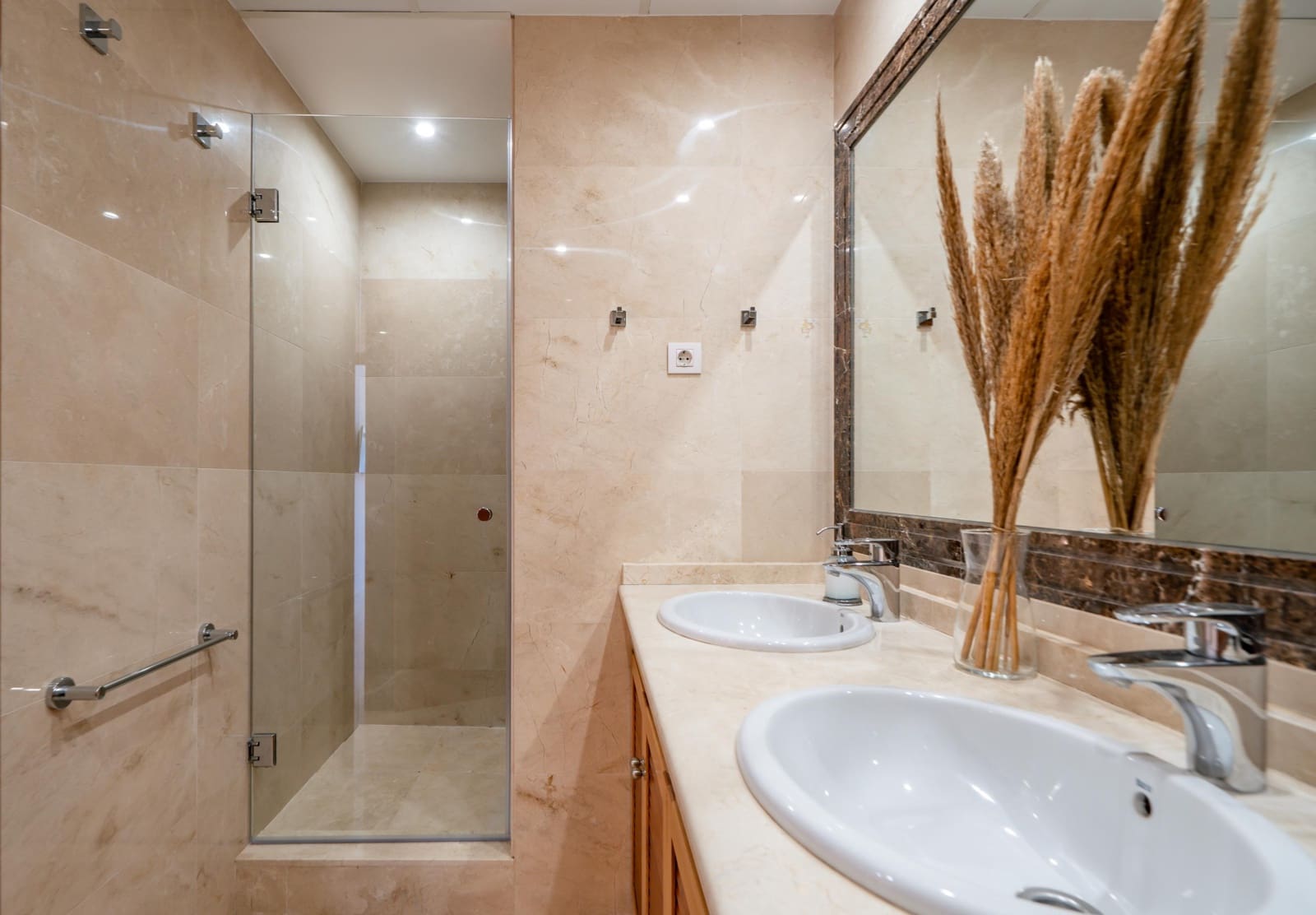 3 bedroom Terraced Villa for sale in Estepona with pool - € 525,000 (Ref: 10076630)