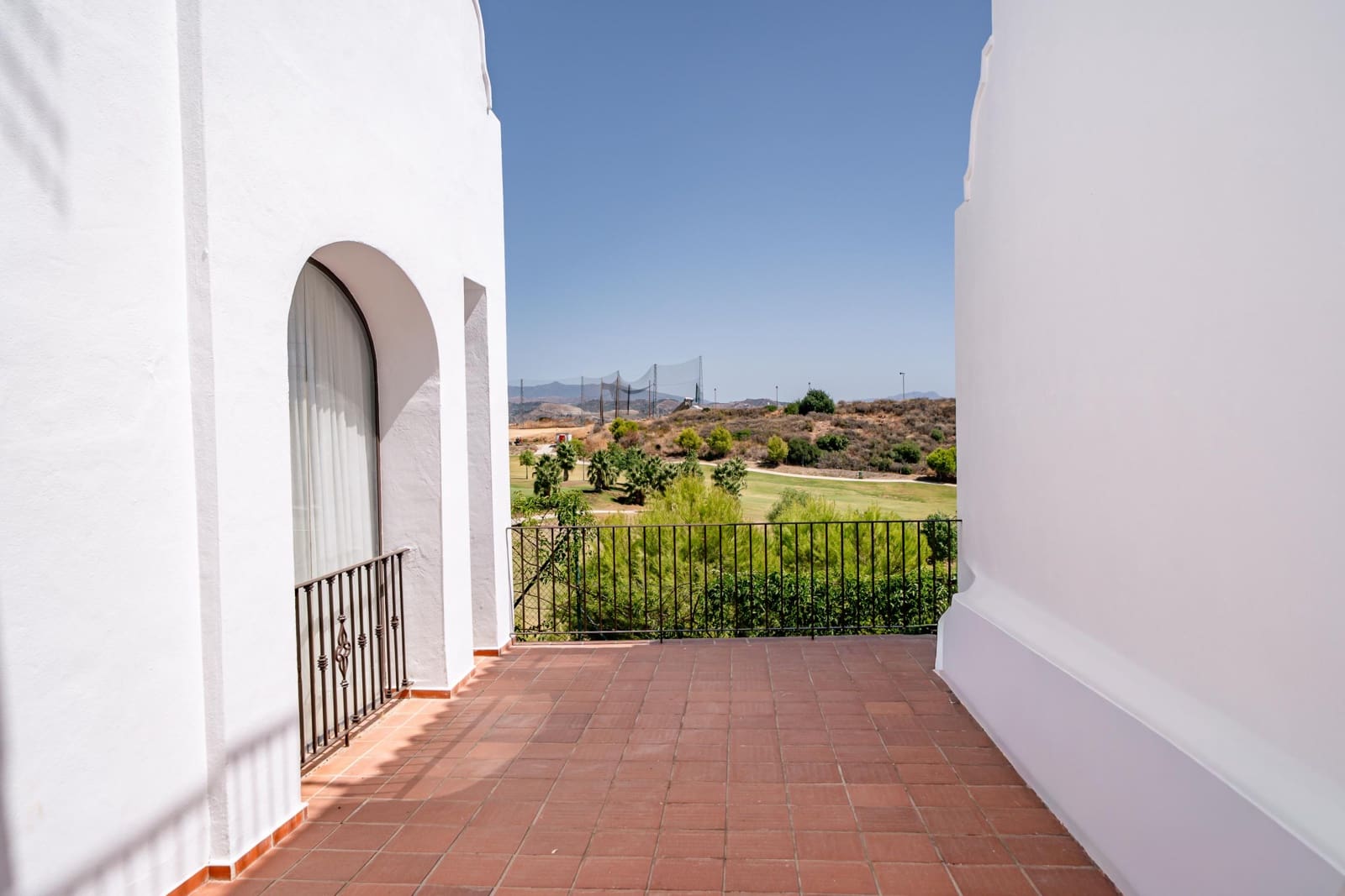 3 bedroom Terraced Villa for sale in Estepona with pool - € 525,000 (Ref: 10076630)