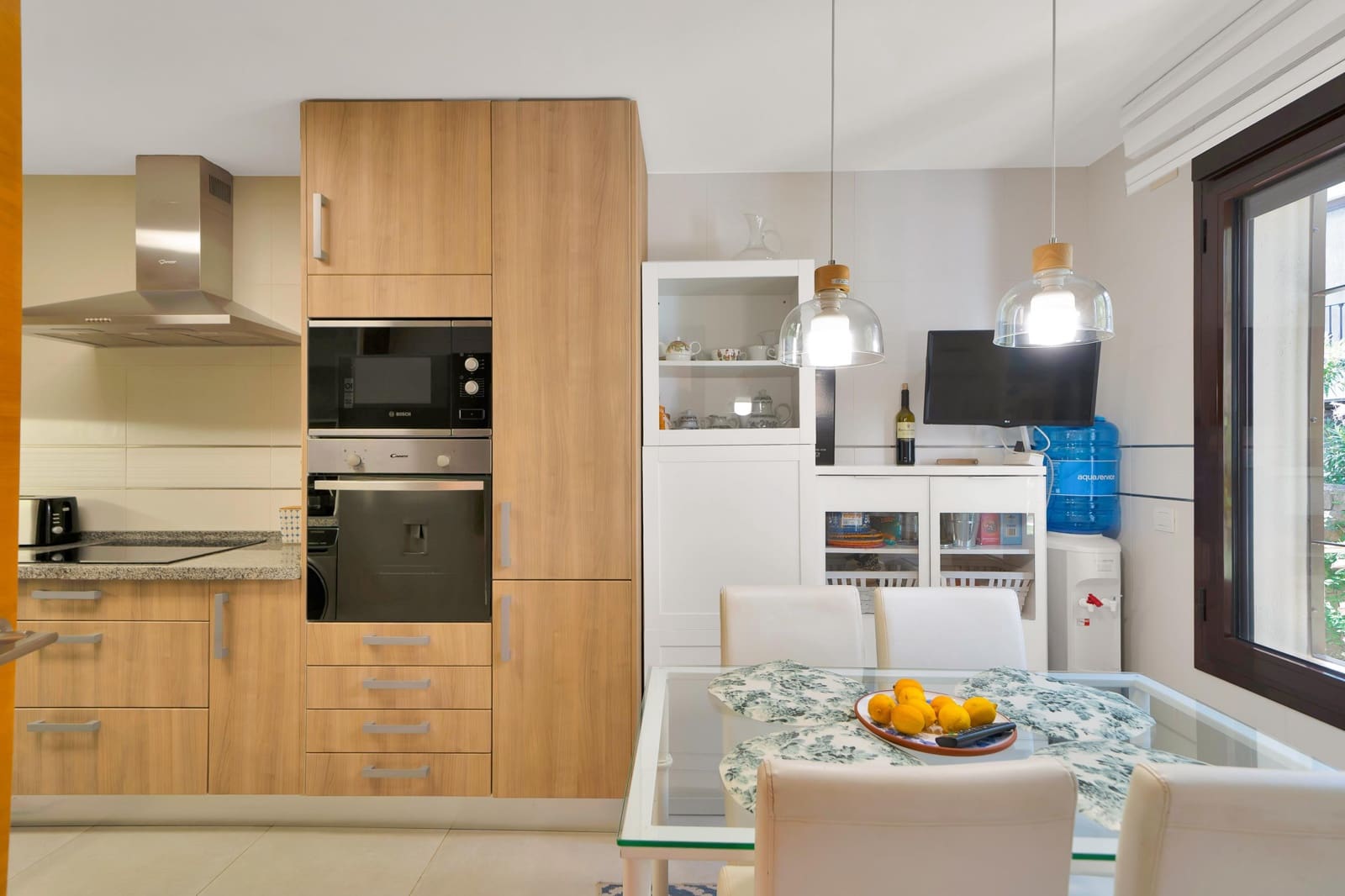 3 sovrum Radhus till salu i Estepona med pool garage - 525 000 € (Ref: 10076630)