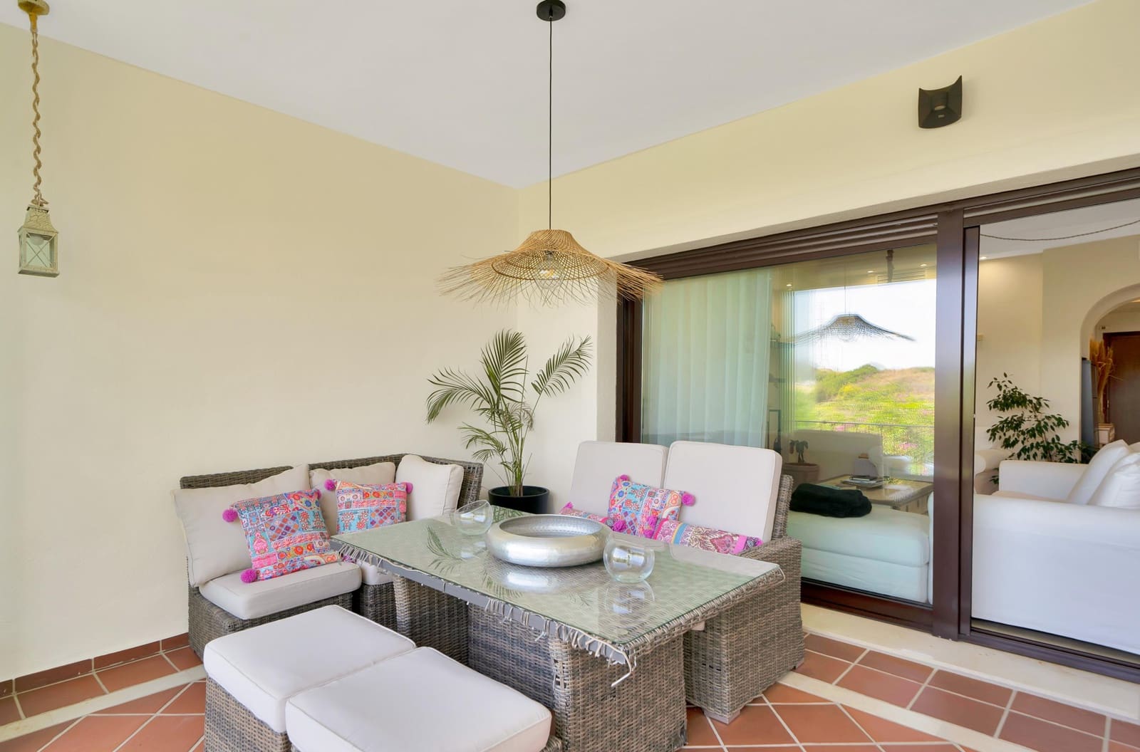 3 sovrum Radhus till salu i Estepona med pool garage - 525 000 € (Ref: 10076630)