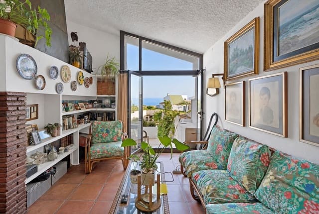 3 Zimmer Doppelhaus zu verkaufen in Bahía Dorada, Estepona mit Garage - 657.000 € (Ref: 10081133)