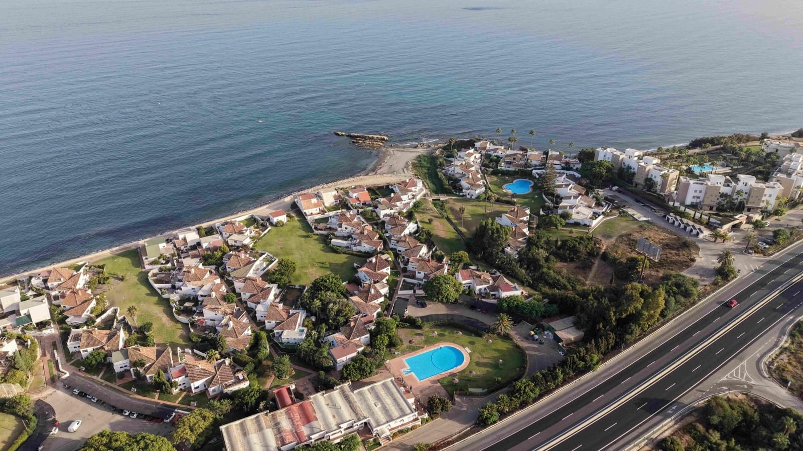 3 Zimmer Doppelhaus zu verkaufen in Bahia Dorada mit Garage - 657.000 € (Ref: 10081133)