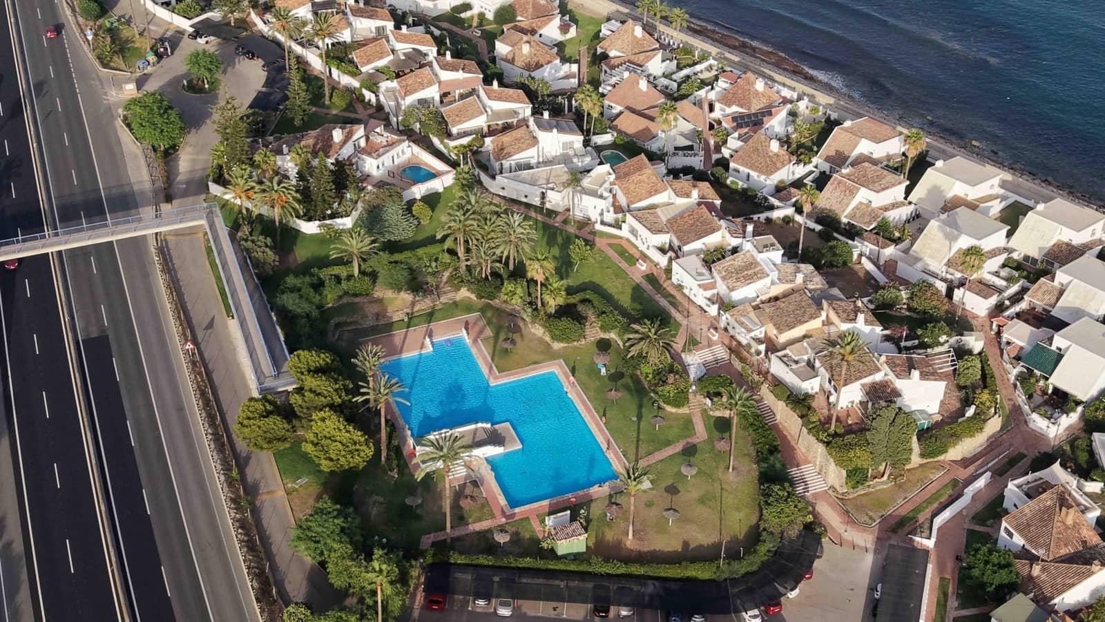 3 Zimmer Doppelhaus zu verkaufen in Bahia Dorada mit Garage - 657.000 € (Ref: 10081133)