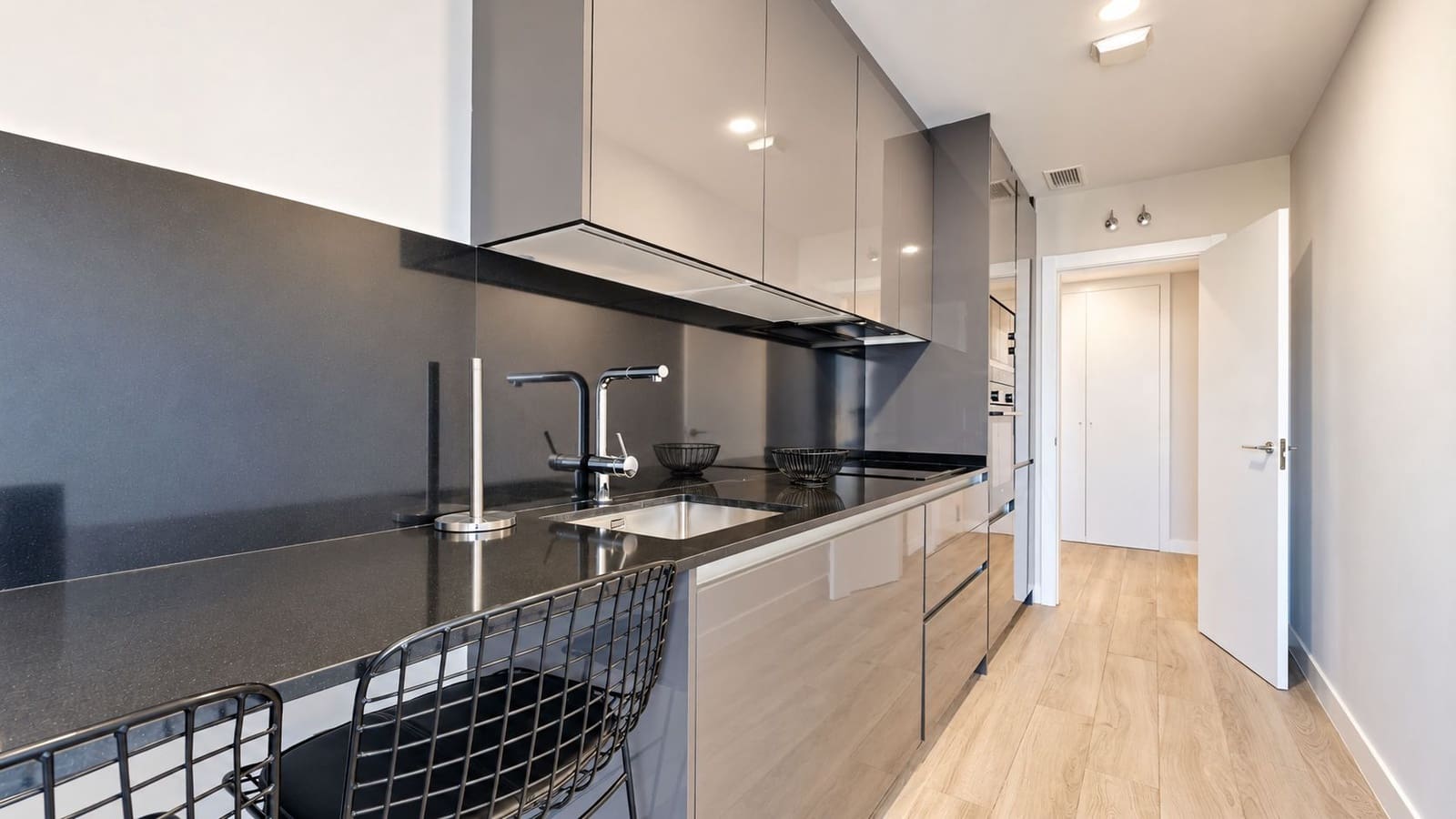 3 soverom Leilighet til salgs i Malaga by med svømmebasseng garasje - € 497 000 (Ref: 10086424)