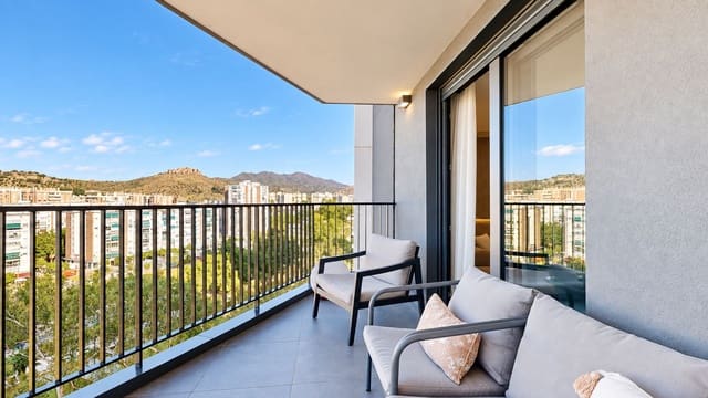 3 soverom Leilighet til salgs i Martiricos, Málaga by med svømmebasseng garasje - € 497 000 (Ref: 10086424)