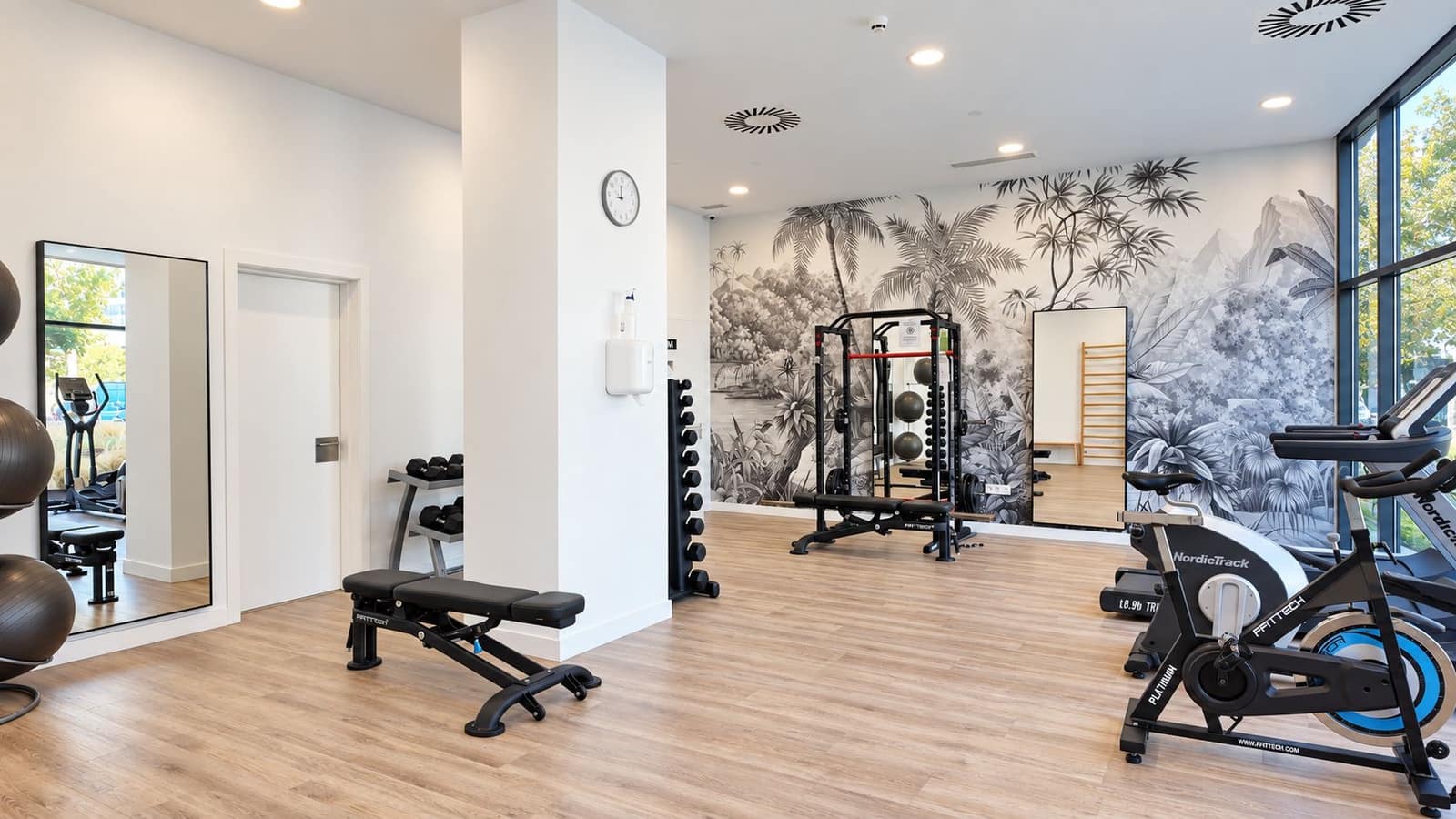 3 soverom Leilighet til salgs i Malaga by med svømmebasseng garasje - € 497 000 (Ref: 10086424)