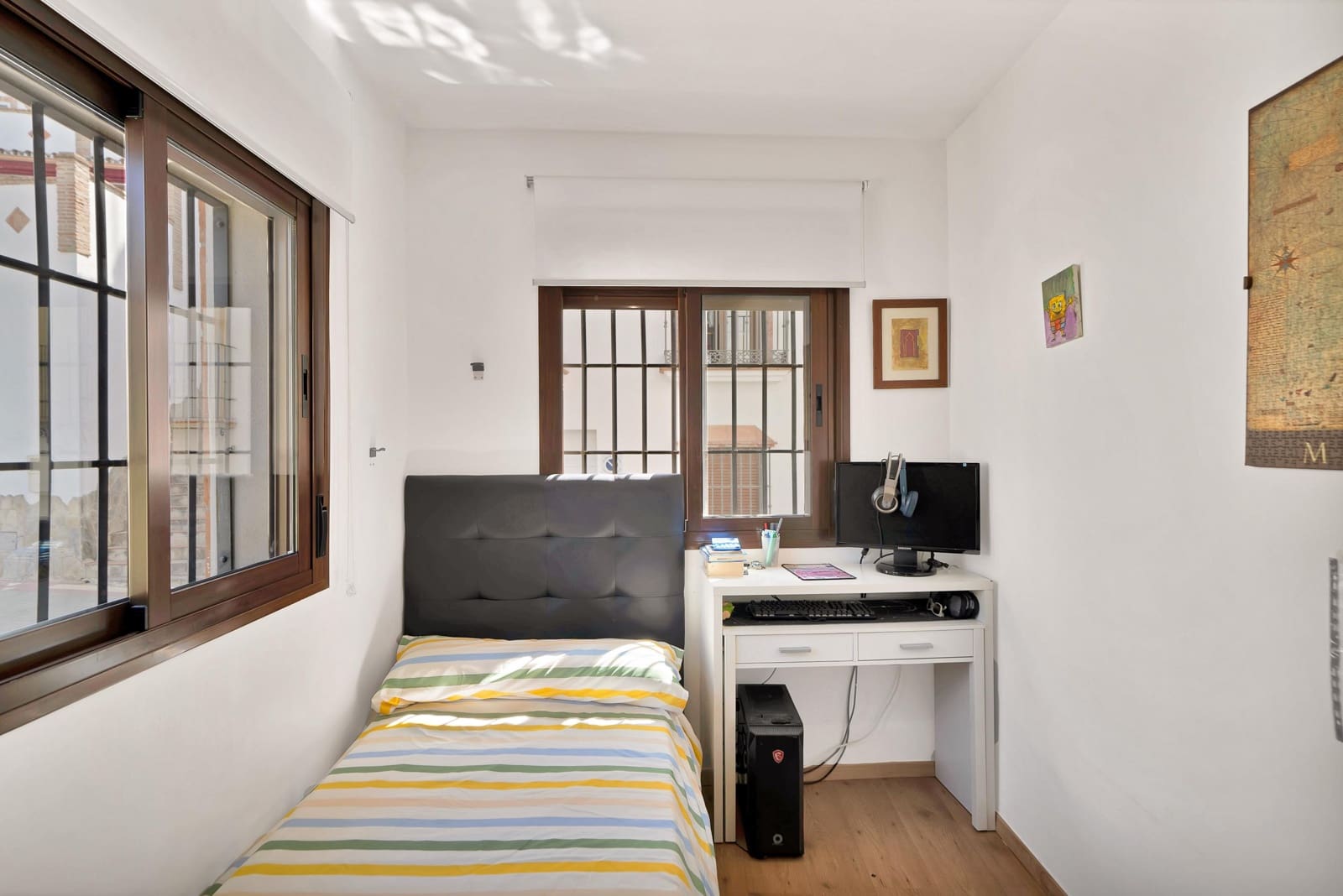 Adosado de 6 habitaciones en Ojen en venta con garaje - 630.000 € (Ref: 10098357)