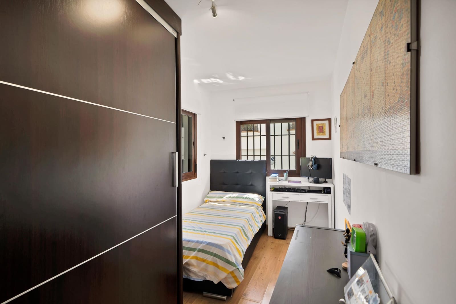 Adosado de 6 habitaciones en Ojen en venta con garaje - 630.000 € (Ref: 10098357)