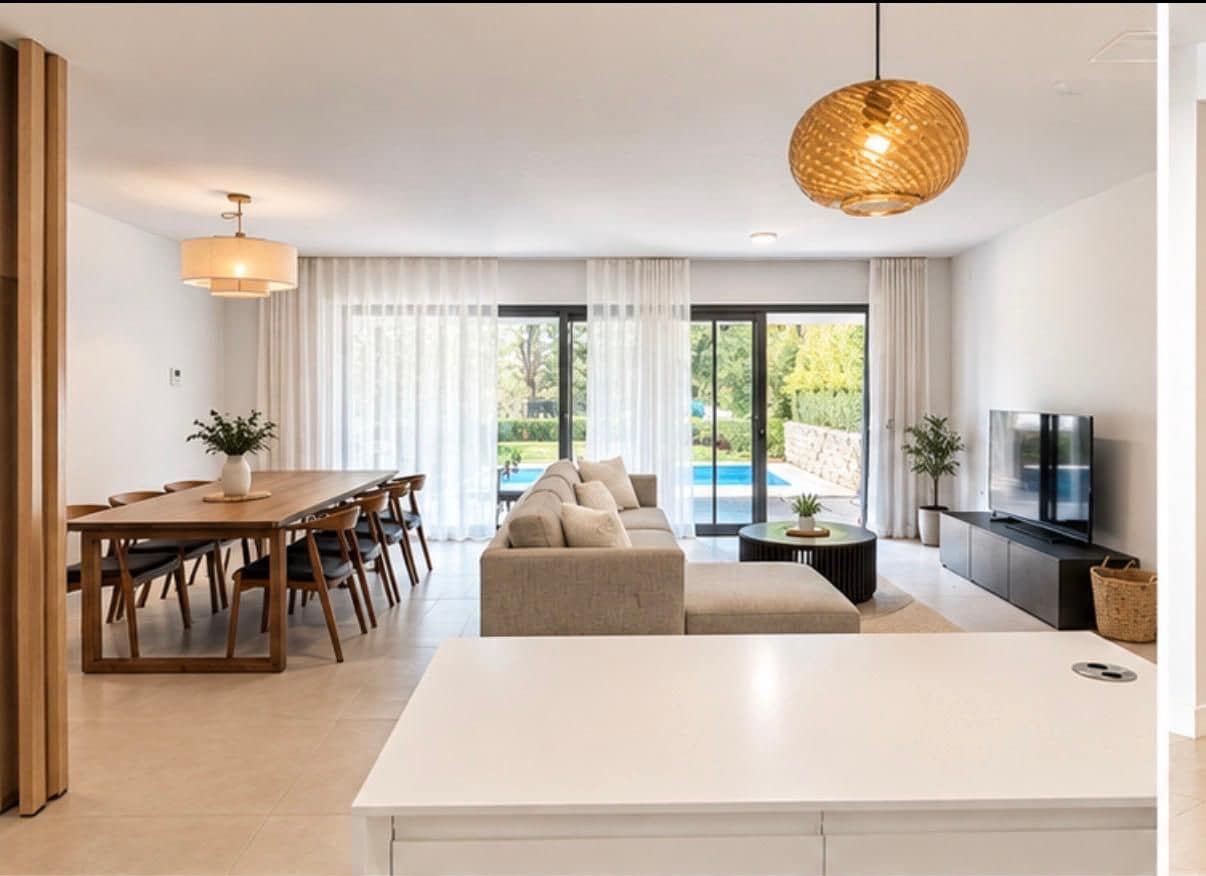3 quarto Moradia em Banda para arrendar em Mijas com piscina garagem - 4 500 € (Ref: 10115844)