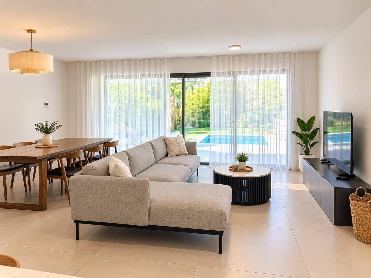 3 quarto Moradia em Banda para arrendar em Mijas com piscina garagem - 4 500 € (Ref: 10115844)