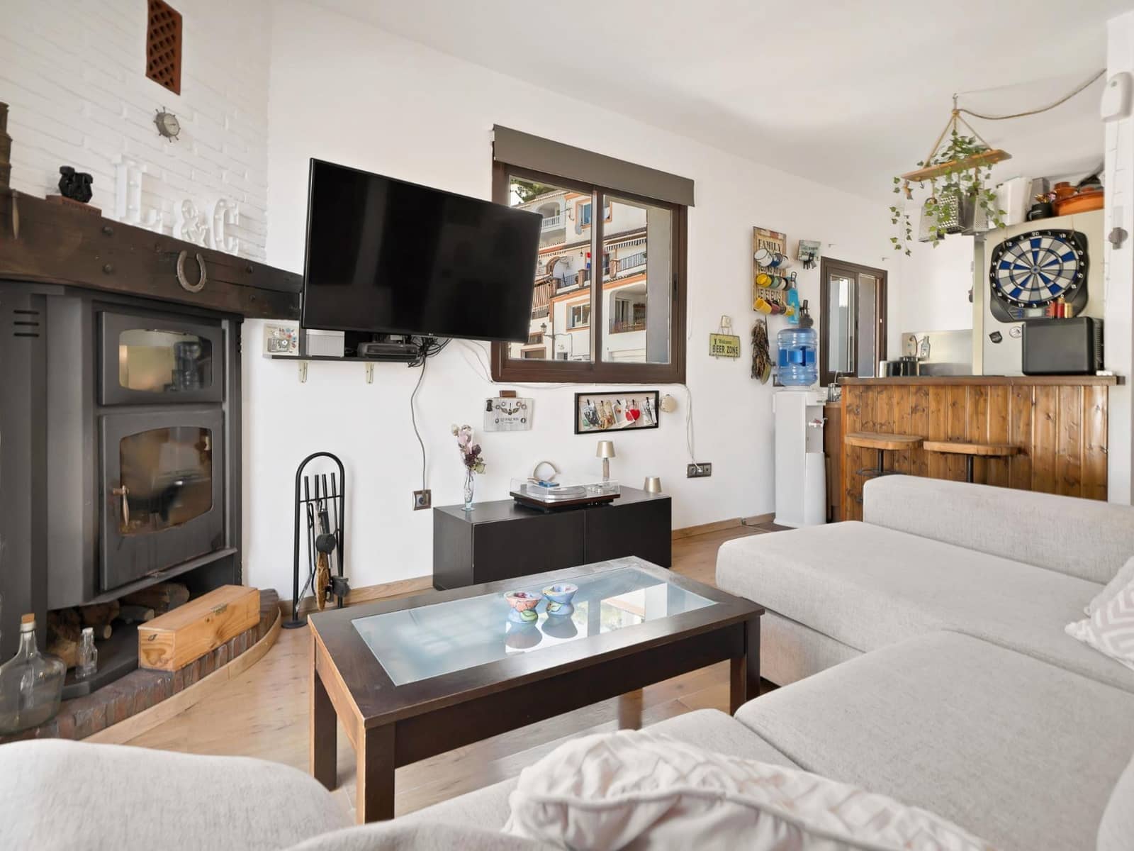6 Zimmer Reihenhaus zu verkaufen in Ojen mit Garage - 650.000 € (Ref: 10129385)