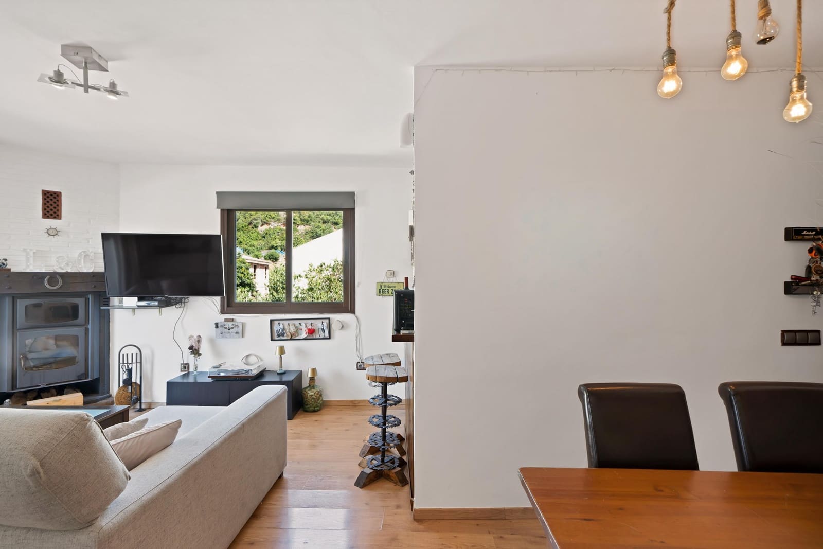 6 Zimmer Reihenhaus zu verkaufen in Ojen mit Garage - 650.000 € (Ref: 10129385)