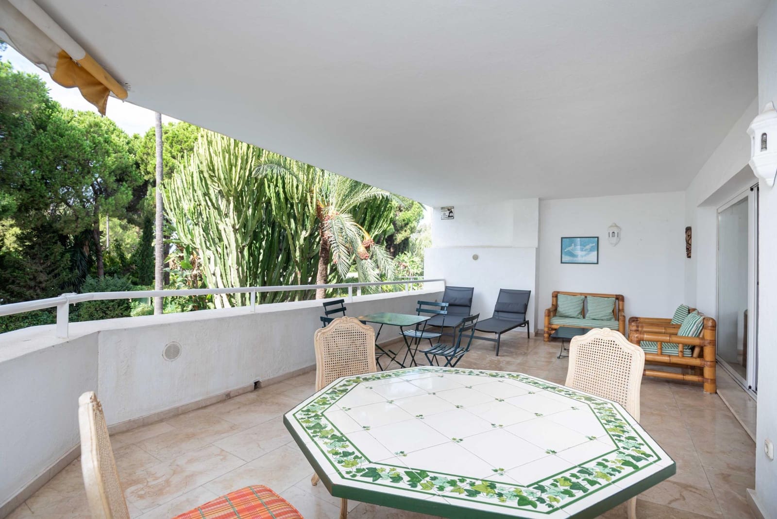 3 bedroom Apartment for sale in Rio Real with pool garage - € 675,000 (Ref: 10136014)