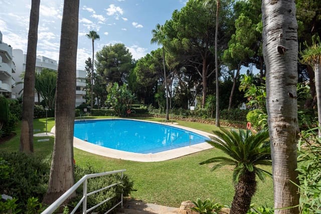 3 quarto Apartamento para venda em Río Real, Marbella com piscina garagem - 675 000 € (Ref: 10136014)