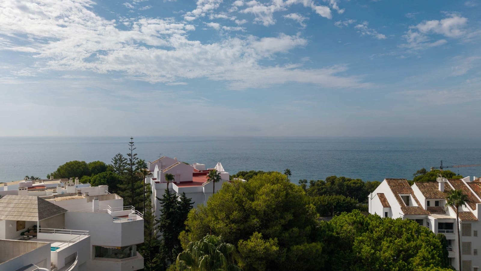 3 bedroom Apartment for sale in Rio Real with pool garage - € 675,000 (Ref: 10136014)