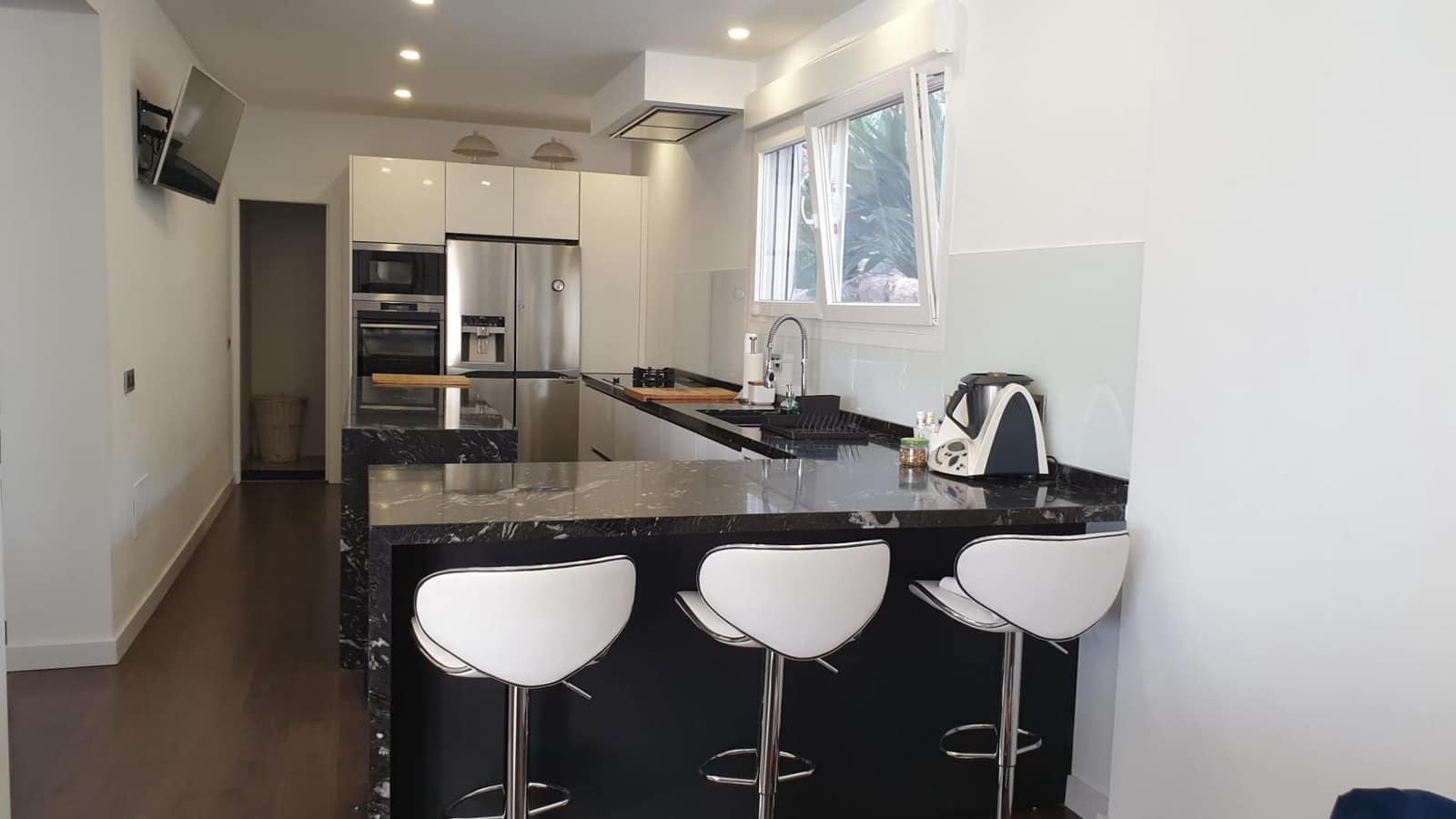 2 bedroom Finca/Country House for sale in Coin with pool - € 1,649,000 (Ref: 10139924)