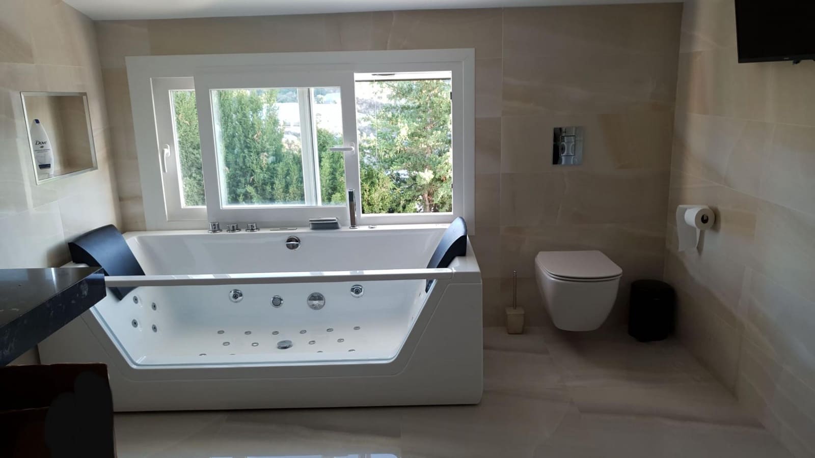 2 bedroom Finca/Country House for sale in Coin with pool - € 1,649,000 (Ref: 10139924)