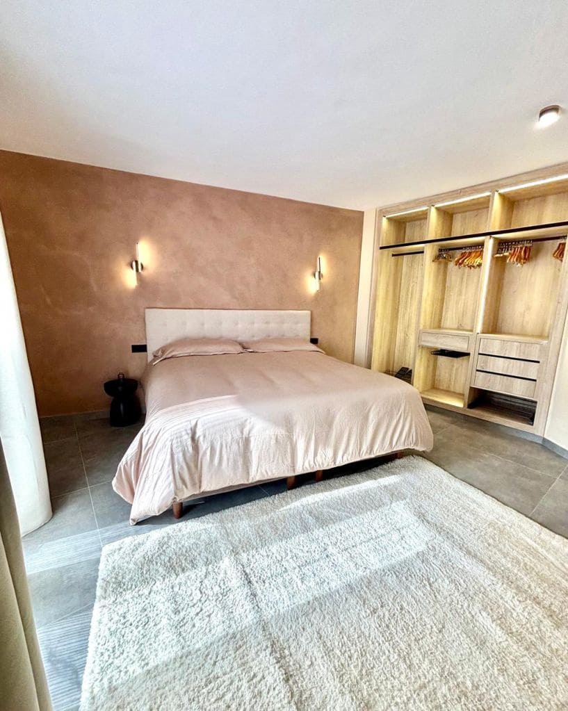 1 slaapkamer Appartement te koop in Puerto Banus met zwembad garage - € 745.000 (Ref: 10139925)