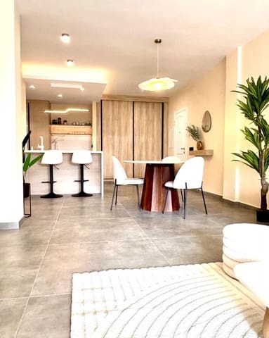 1 slaapkamer Appartement te koop in Puerto Banus, Marbella met zwembad garage - € 745.000 (Ref: 10139925)
