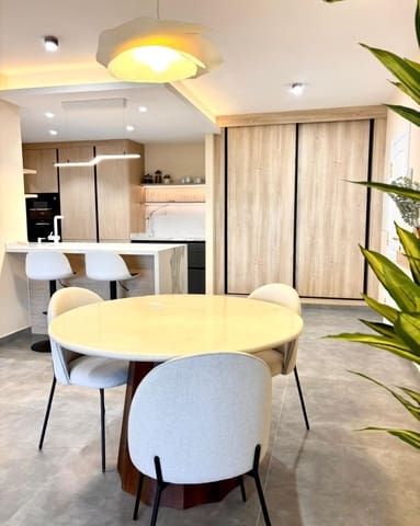 1 soveværelse Lejlighed til salg i Puerto Banus, Marbella med swimmingpool garage - € 745.000 (Ref: 10139925)