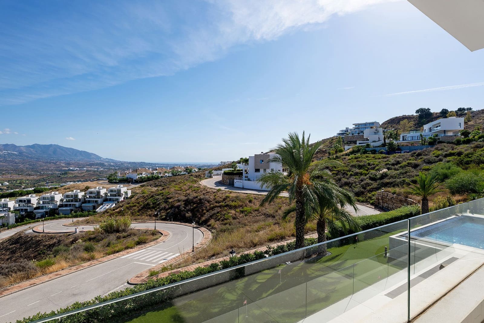 4 soveværelse Villa til salg i Mijas med swimmingpool garage - € 3.750.000 (Ref: 10142579)