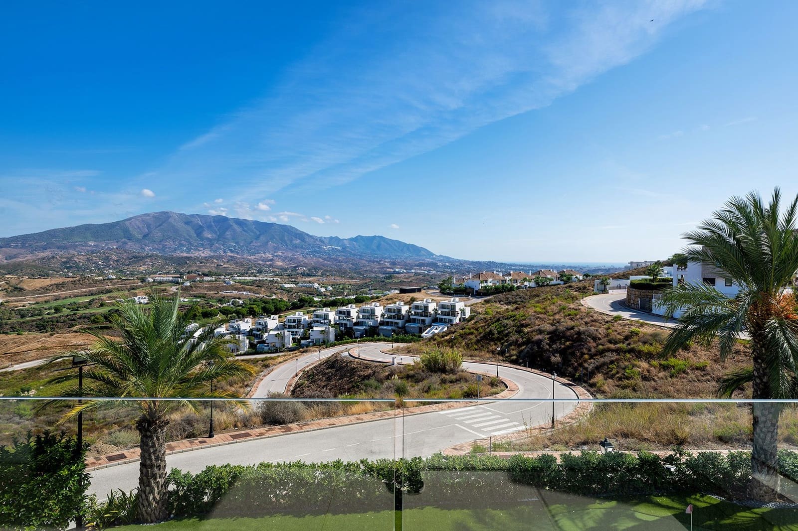4 soveværelse Villa til salg i Mijas med swimmingpool garage - € 3.750.000 (Ref: 10142579)