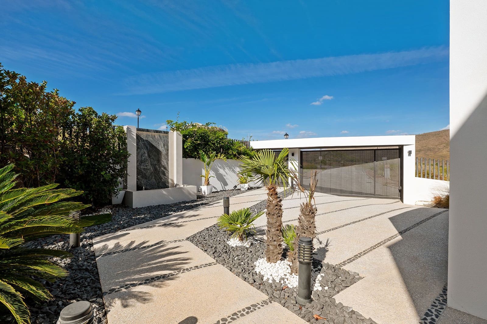 4 soveværelse Villa til salg i Mijas med swimmingpool garage - € 3.750.000 (Ref: 10142579)