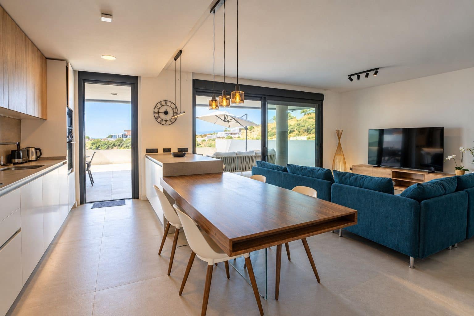 3 soveværelse Lejlighed til salg i Marbella med swimmingpool garage - € 850.000 (Ref: 10155454)
