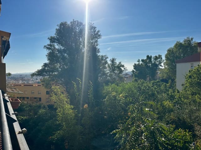 4 soverom Leilighet til salgs i Málaga by med garasje - € 494 000 (Ref: 10157861)