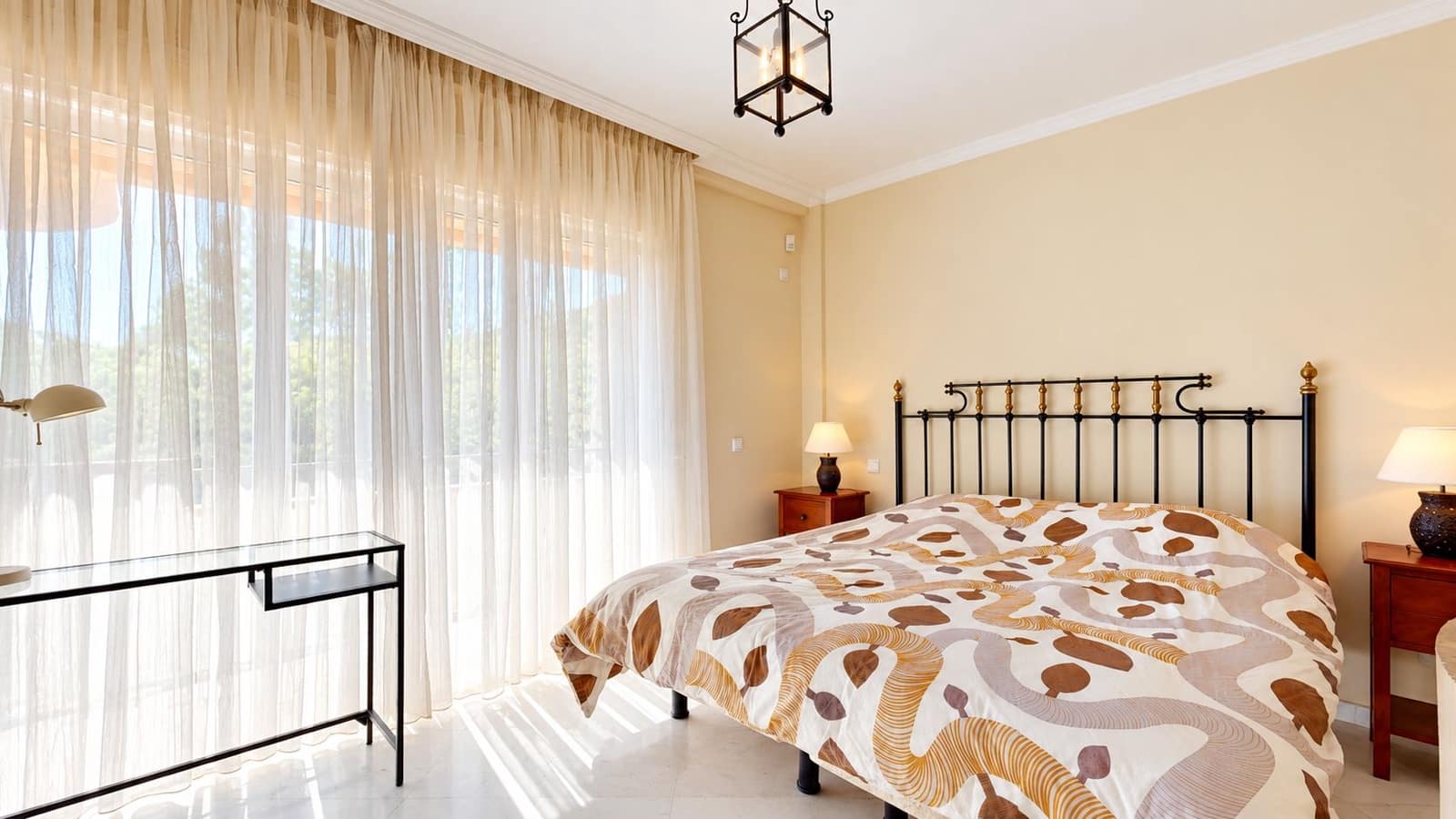 2 slaapkamer Appartement te koop in La Mairena met zwembad garage - € 319.000 (Ref: 10159629)
