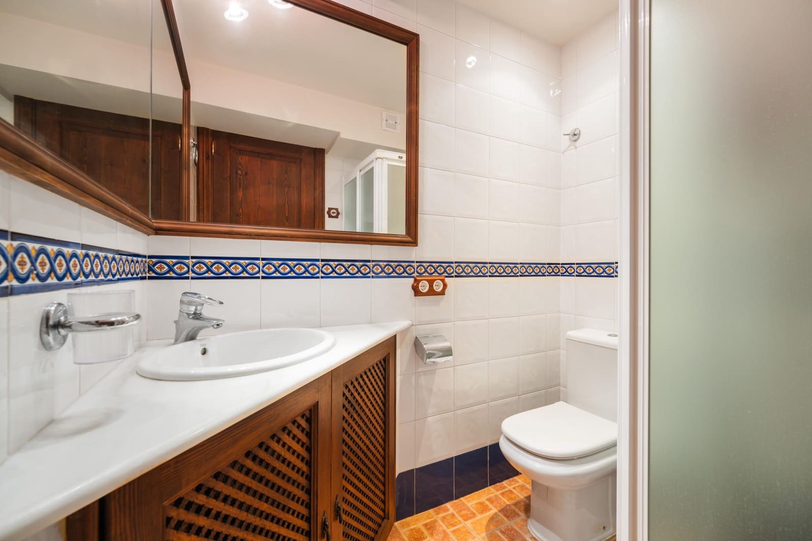 4 slaapkamer Rijtjeshuis te koop in Istan - € 330.000 (Ref: 10161755)