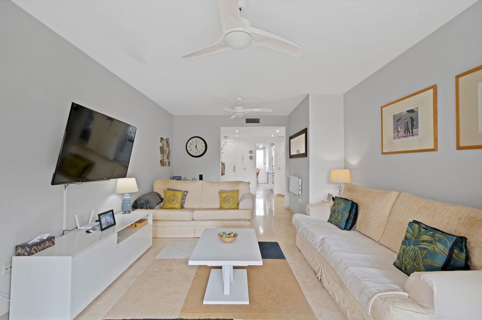 2 sovrum Lägenhet till salu i New Golden Mile med pool - 395 000 € (Ref: 10161756)
