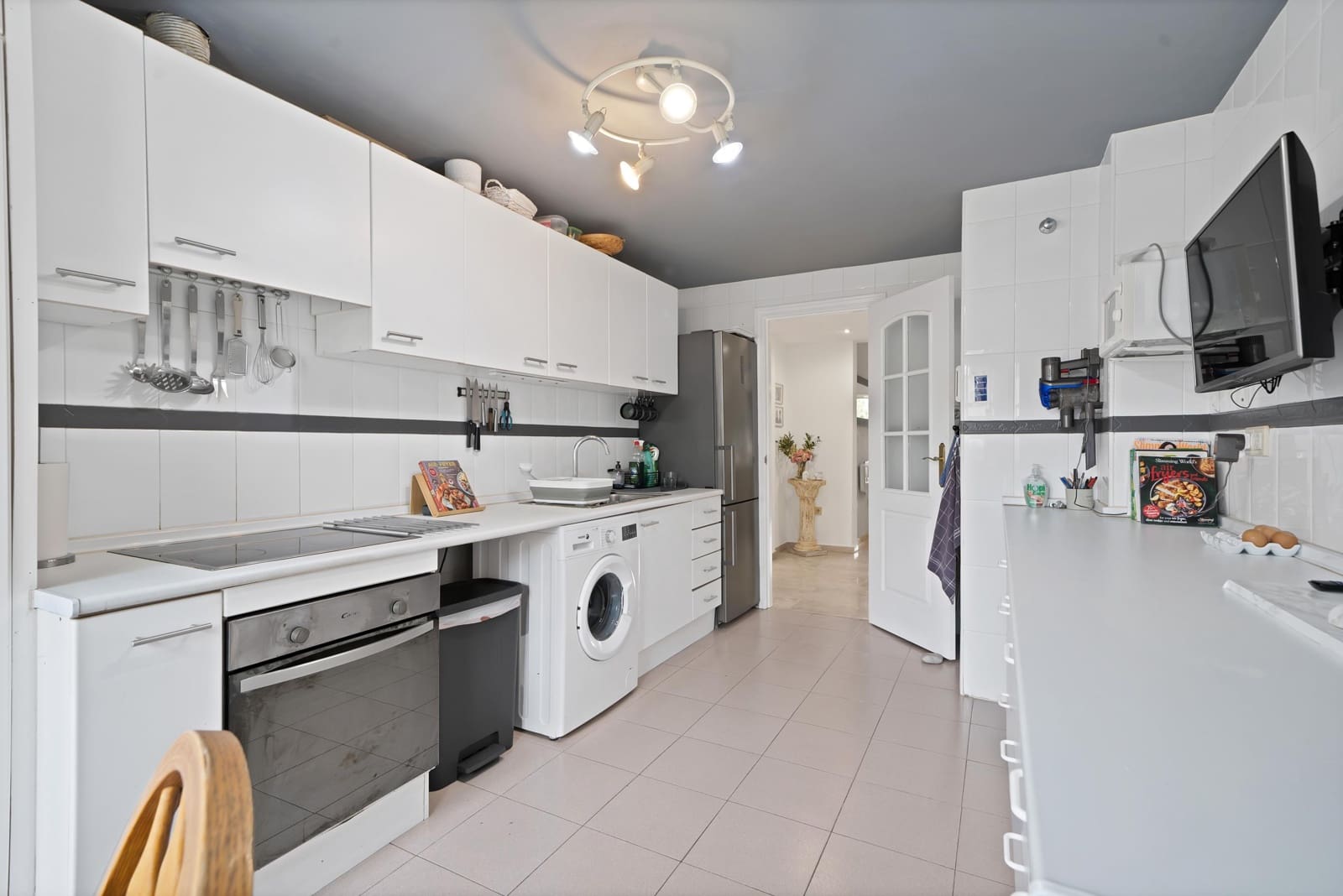 2 sovrum Lägenhet till salu i New Golden Mile med pool - 395 000 € (Ref: 10161756)