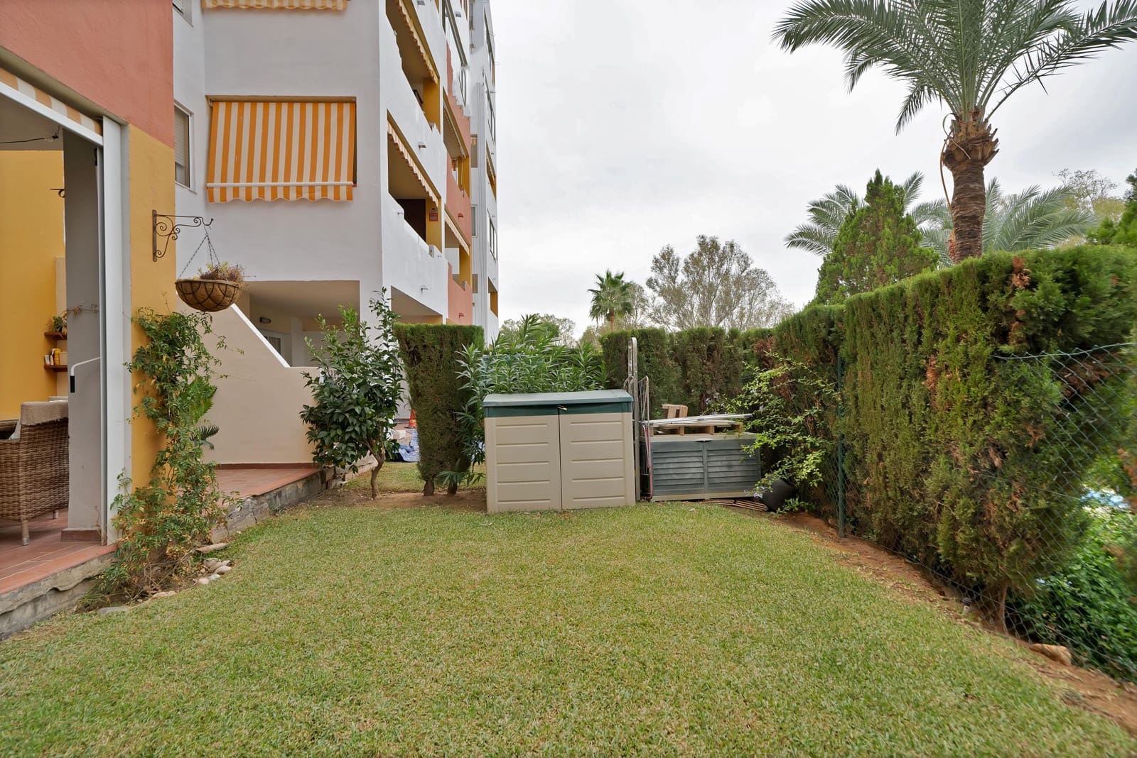 2 sovrum Lägenhet till salu i New Golden Mile med pool - 395 000 € (Ref: 10161756)